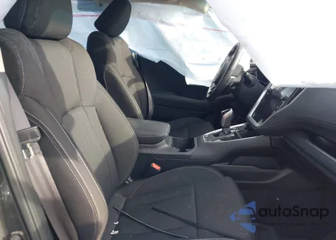 2021 Subaru Legacy Premium из США, поврежденный, VIN 4S3BWAD63M3017164